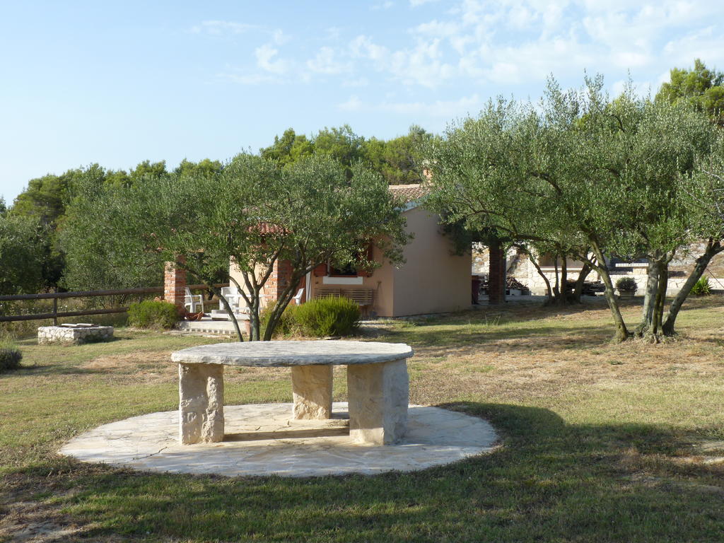 Apartments Villa Marnii Kožino Esterno foto