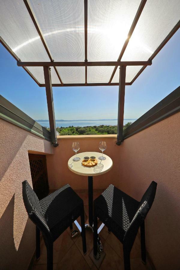 Apartments Villa Marnii Kožino Esterno foto